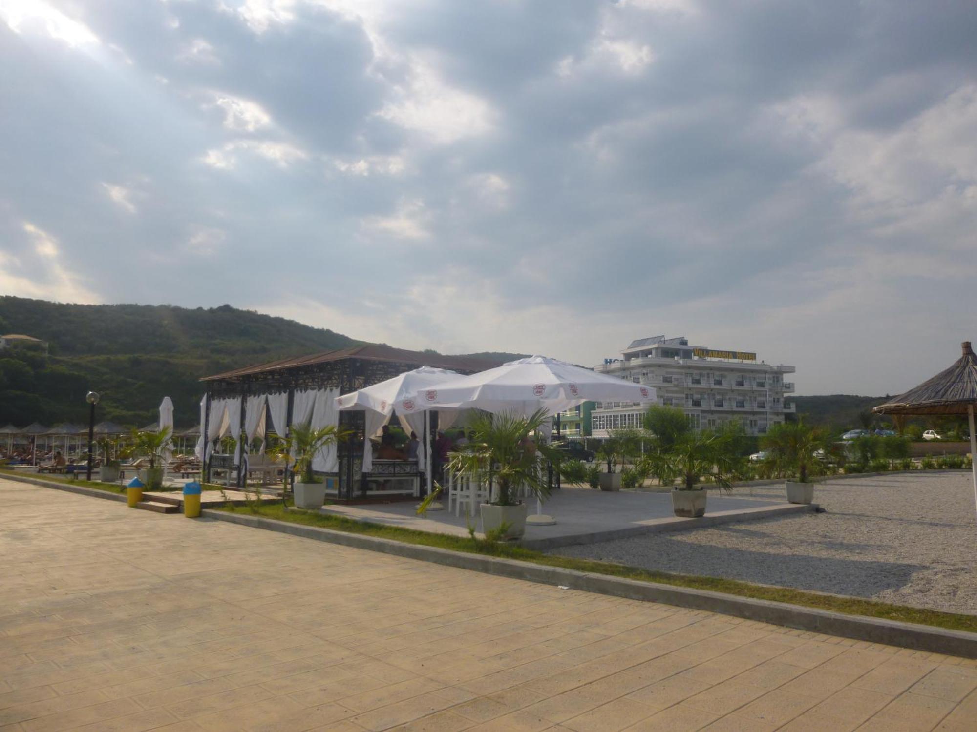 Villamaria Hotel Zverneci Exteriör bild